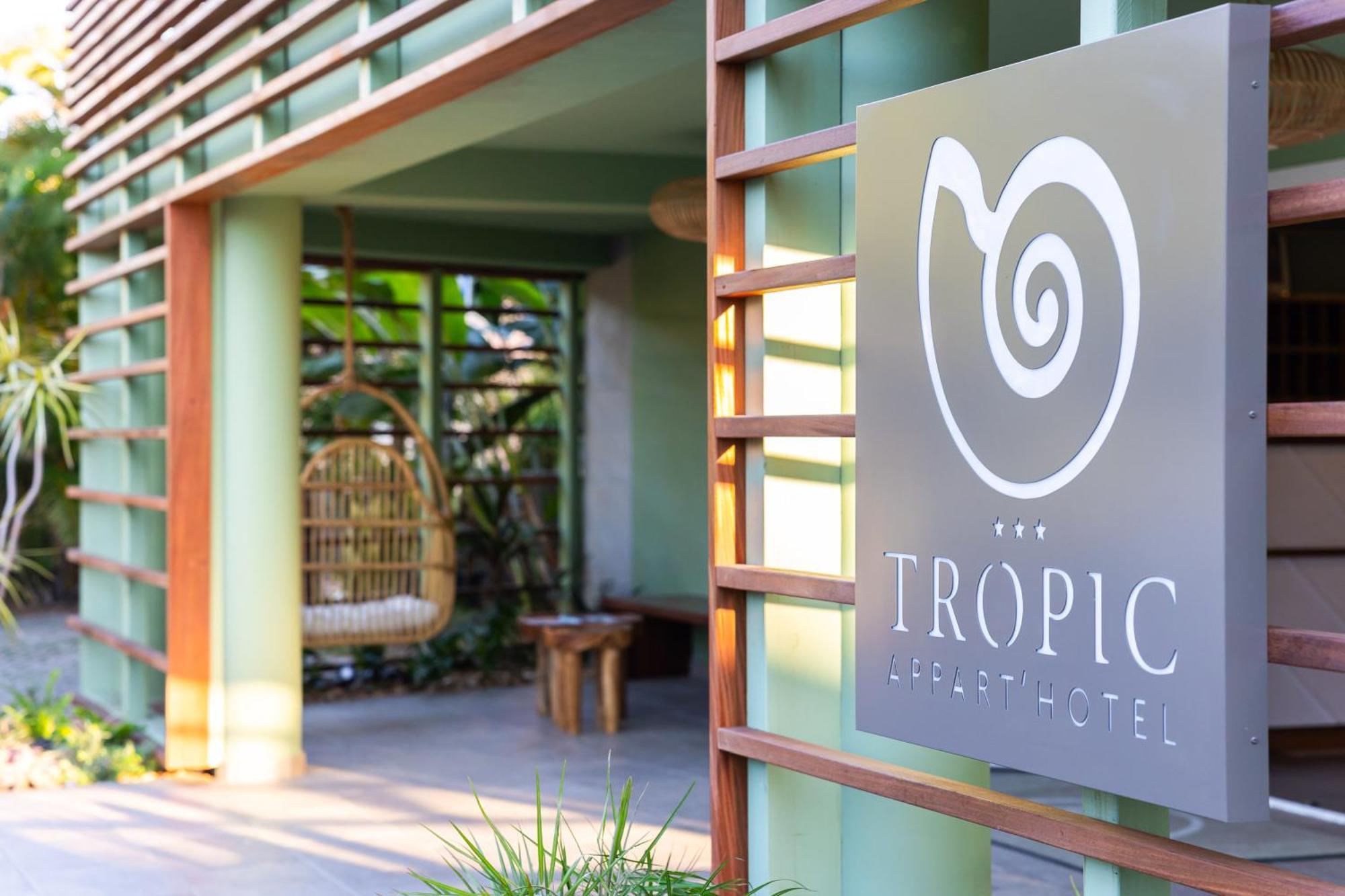 Residence Tropic Appart Hotel Saint-Gilles Les Bains Exterior photo
